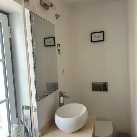 Casa Da Regueira, Charmoso Refugio Em Alfama Apartment *