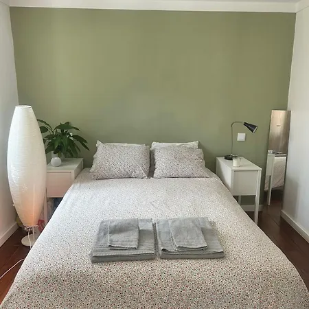 Casa Da Regueira, Charmoso Refugio Em Alfama * Lisbon